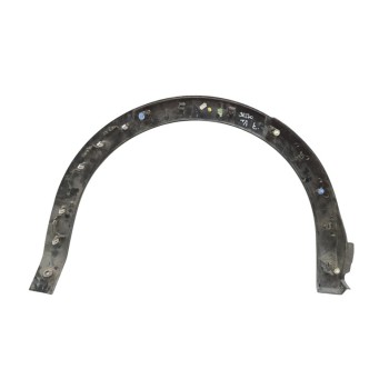 Recambio de aletin trasero izquierdo para citroën c4 berlina feel pack referencia OEM IAM 9831344880  