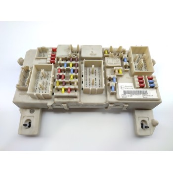 Recambio de caja reles / fusibles para ford focus lim. (cb4) business referencia OEM IAM 7M5T14A073BC  