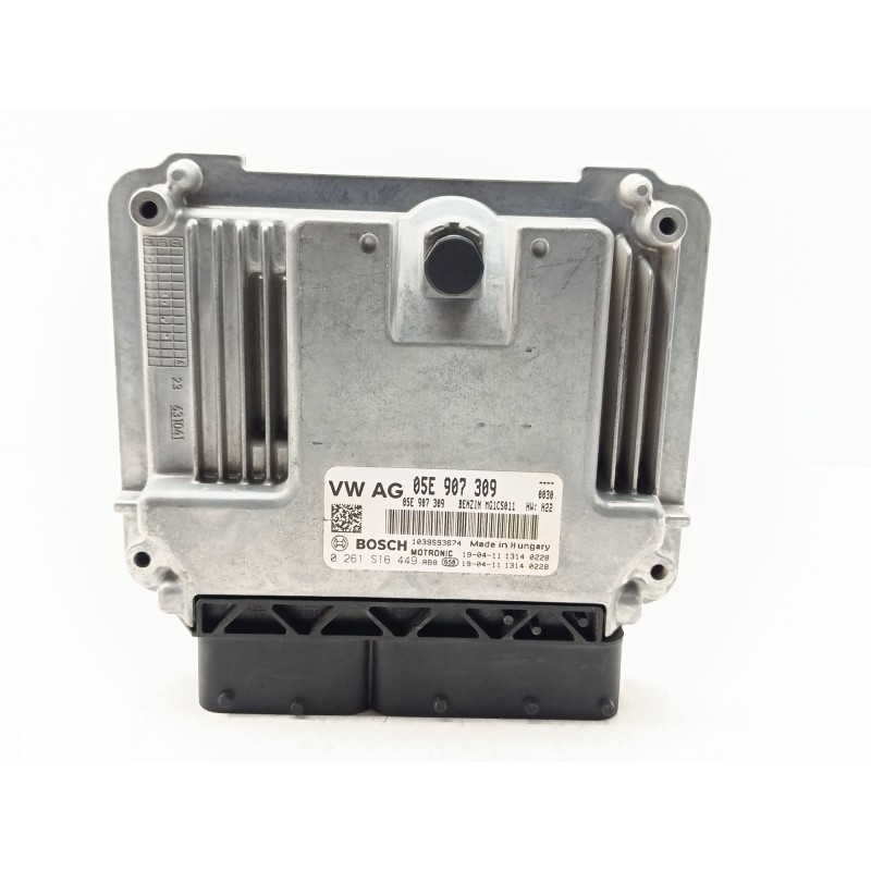 Recambio de centralita motor uce para volkswagen tiguan sport bmt referencia OEM IAM 0261S16449  