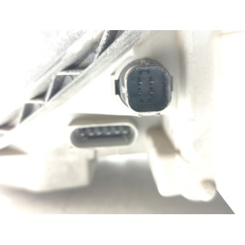 Recambio de faro derecho para mercedes-benz clase s (w220) berlina 400 l cdi (220.128) referencia OEM IAM A2208200861  