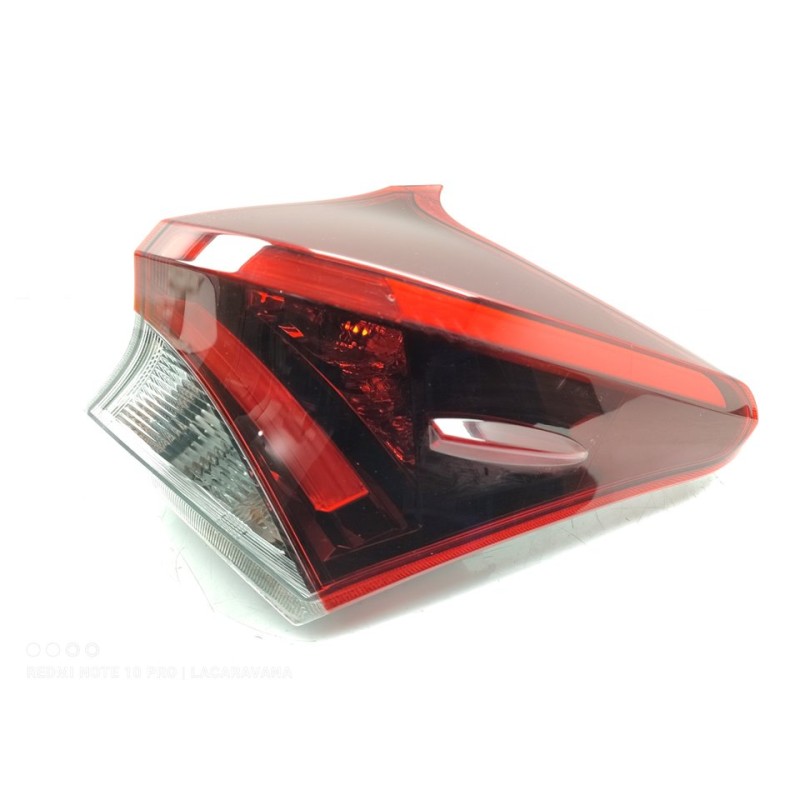 Recambio de piloto trasero derecho para toyota auris hybrid active business plus referencia OEM IAM 8155102A61  