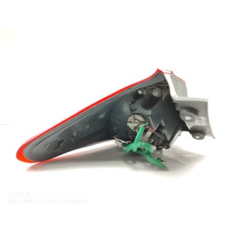 Recambio de piloto trasero derecho para toyota auris hybrid active business plus referencia OEM IAM 8155102A61  