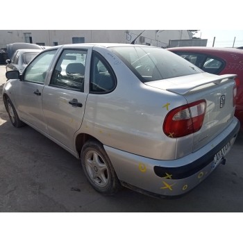 seat cordoba berlina (6k2) del año 2001
