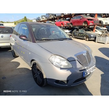 lancia ypsilon (101) del año 2008