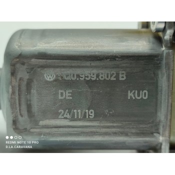 Recambio de motor elevalunas delantero derecho para audi a3 sedán (8vm) 30 tdi design referencia OEM IAM 5Q0959802B  