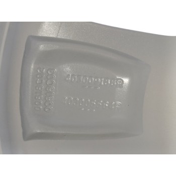 Recambio de llanta para dacia sandero iii expression referencia OEM IAM 403009186R  