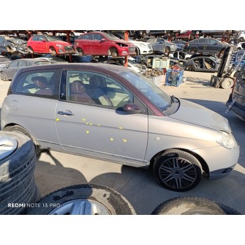 lancia ypsilon (101) del año 2008