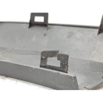 Recambio de aletin trasero derecho para dacia sandero iii stepway essential referencia OEM IAM 788A26353R  