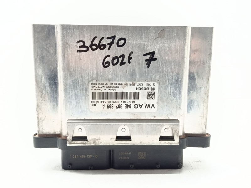 Recambio de centralita motor uce para volkswagen golf vii lim. advance bluemotion referencia OEM IAM 0261S07726  