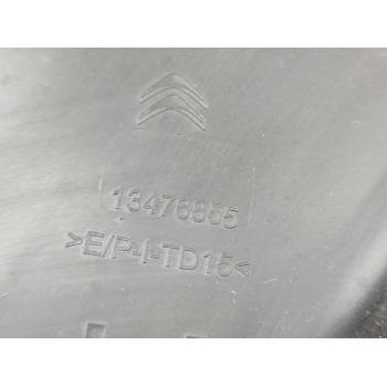 Recambio de aletin trasero izquierdo para citroën c3 aircross feel referencia OEM IAM 13476855  