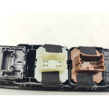 Recambio de mando elevalunas delantero izquierdo para dacia sandero iii stepway expression referencia OEM IAM 254112588R  