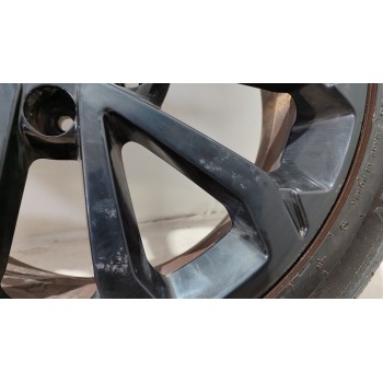 Recambio de juego llantas para ssangyong tivoli 1.6 referencia OEM IAM 4173035260  