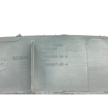 Recambio de aletin trasero izquierdo para tesla model y basis rwd referencia OEM IAM 165869300A  