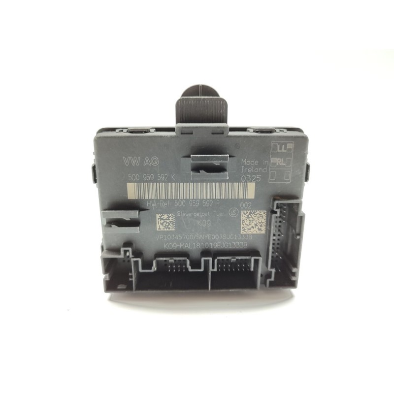 Recambio de modulo electronico para audi a3 sedán (8vm) 30 tdi design referencia OEM IAM 5Q0959592K  