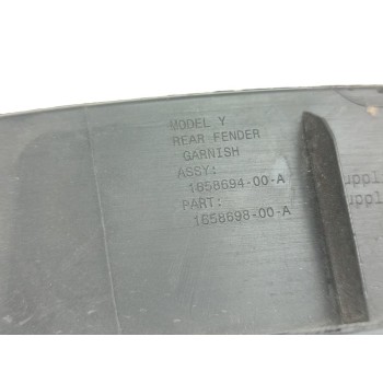 Recambio de aletin trasero izquierdo para tesla model y basis rwd referencia OEM IAM 165869400A  