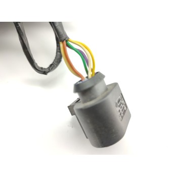 Recambio de retrovisor izquierdo para seat leon (5f1) style referencia OEM IAM 5F1857507N  