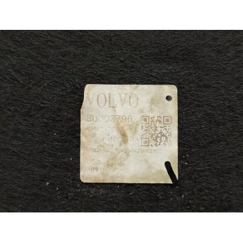 Recambio de bandeja trasera para volvo ex30 plus 2wd pure electric referencia OEM IAM 80003796  