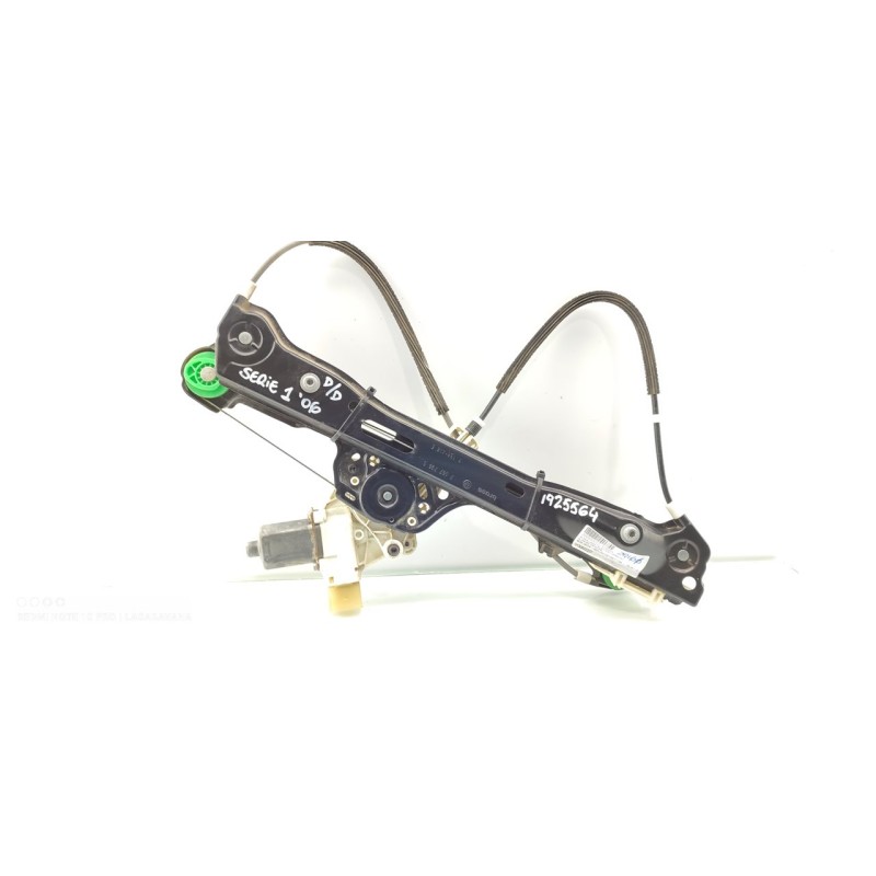 Recambio de elevalunas delantero derecho para bmw serie 1 berlina (e81/e87) 118d referencia OEM IAM 0130822227  