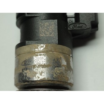 Recambio de inyector para ford kuga titanium referencia OEM IAM DS7G9F593EA  
