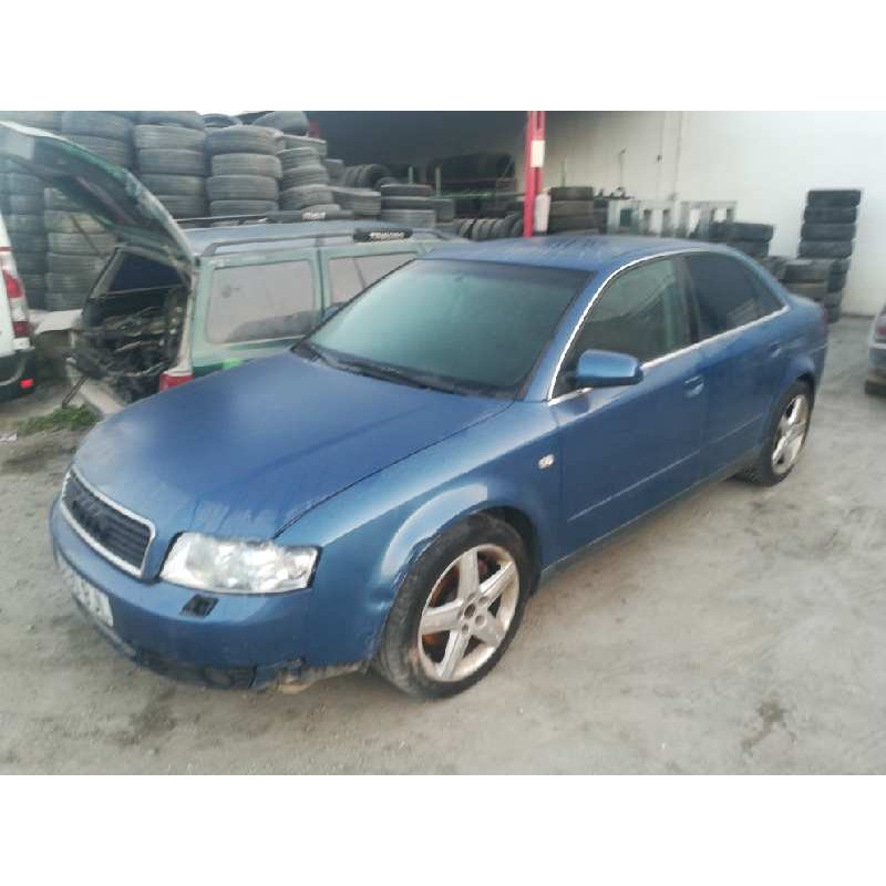 AUDI A4 BERLINA (8E)