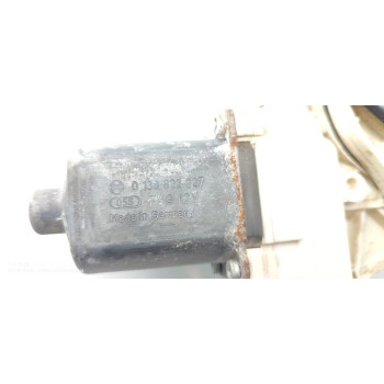 Recambio de elevalunas delantero derecho para bmw serie 1 berlina (e81/e87) 118d referencia OEM IAM 0130822227  