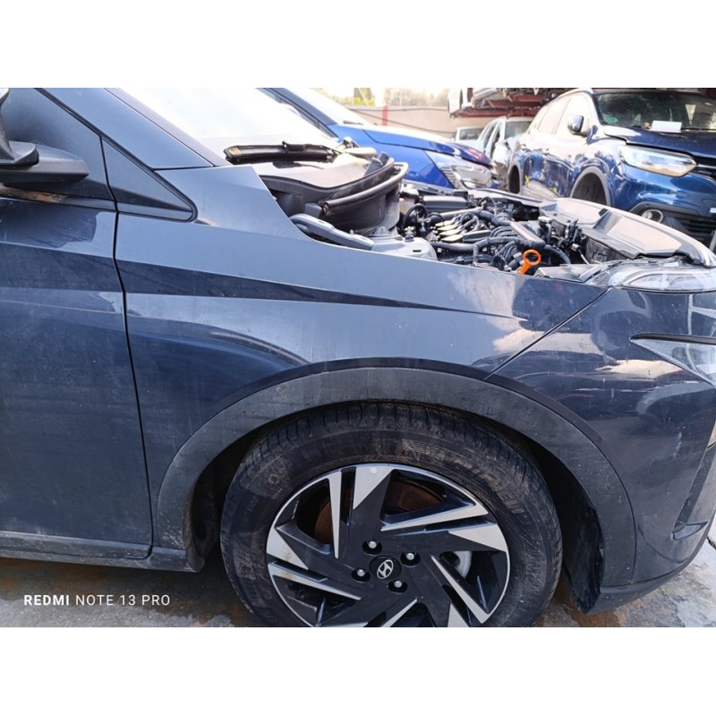 Recambio de aleta delantera derecha para hyundai bayon essence 2wd referencia OEM IAM 66321Q0450  