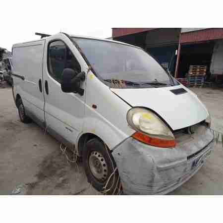 RENAULT TRAFIC COMBI (AB 4.01)