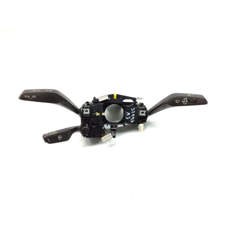 Recambio de mando multifuncion para audi a3 sedán (8vm) 30 tdi design referencia OEM IAM 82A953521CG  