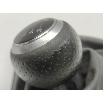 Recambio de pomo palanca cambio para audi a3 sedán (8vm) 30 tdi design referencia OEM IAM 8V0711184  