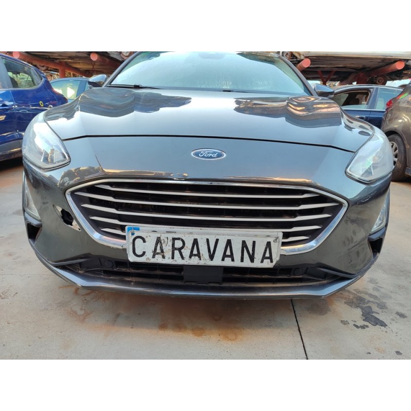 Recambio de paragolpes delantero para ford focus trend edition referencia OEM IAM 2202281  