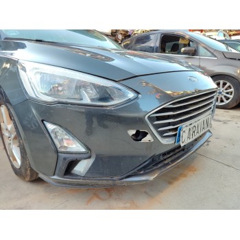 Recambio de paragolpes delantero para ford focus trend edition referencia OEM IAM 2202281  