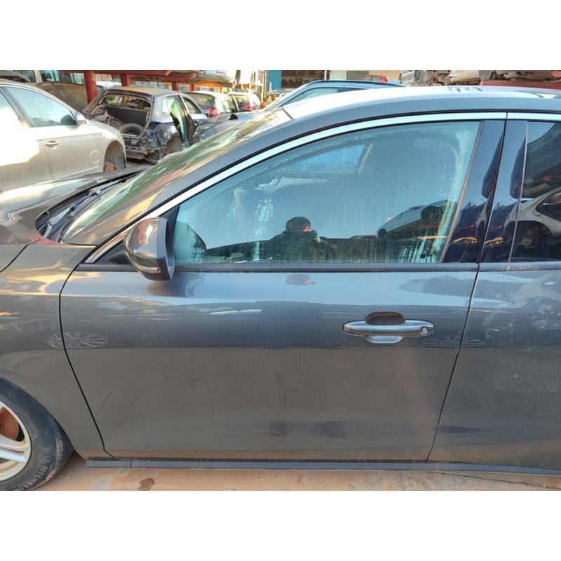 Recambio de puerta delantera izquierda para ford focus trend edition referencia OEM IAM 2577507  