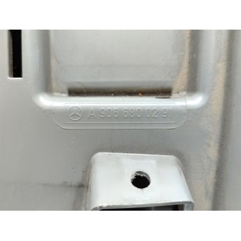 Recambio de guantera para volkswagen crafter caja cerrada caja cerrada 35 referencia OEM IAM A9066800291  