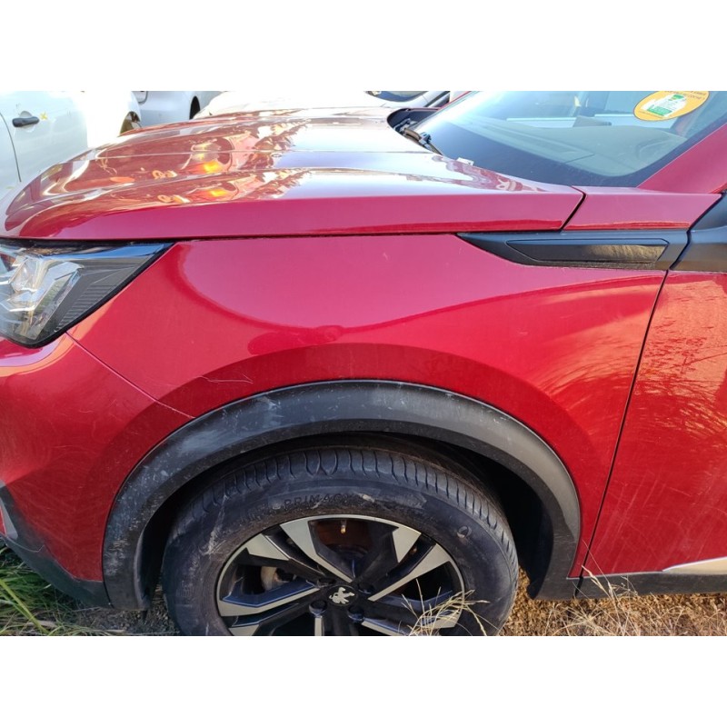 Recambio de aleta delantera izquierda para peugeot 2008 (p1) allure referencia OEM IAM 9825439180  