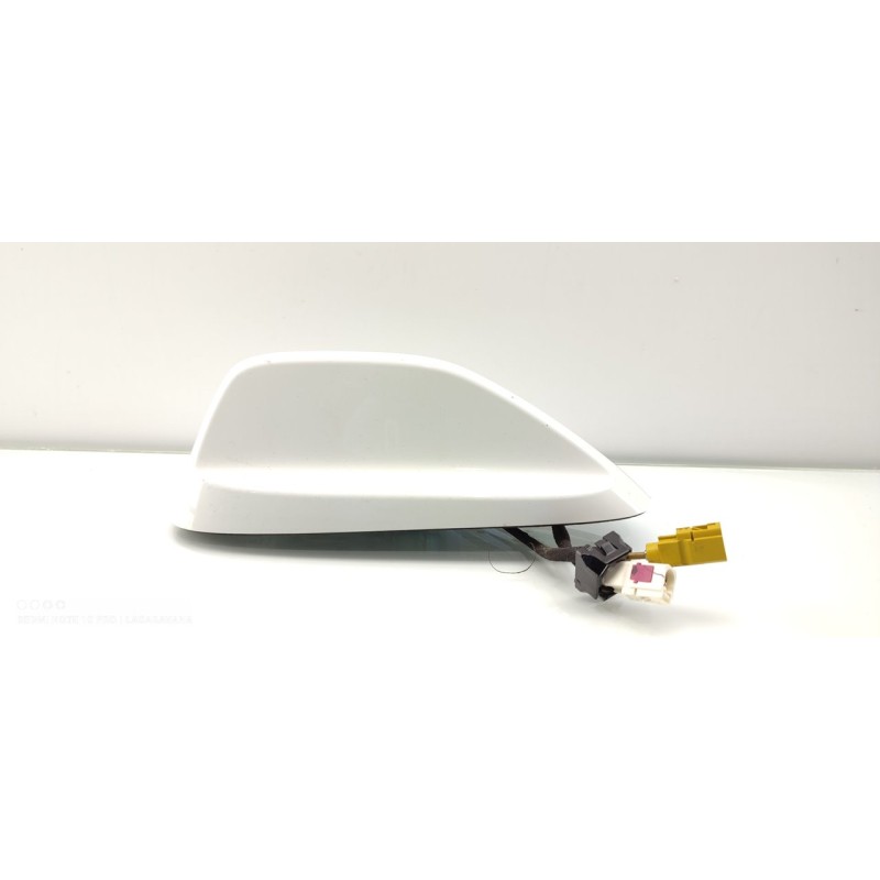 Recambio de antena para jeep gr.cherokee (wk) 3.0 crd limited referencia OEM IAM 81044GW7A  