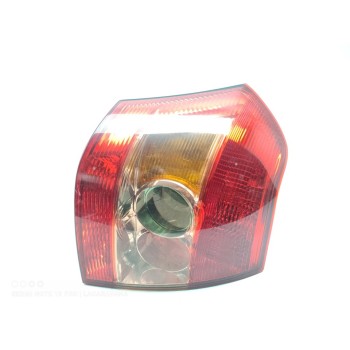 Recambio de piloto trasero derecho para toyota corolla (e12) 2.0 d-4d sol berlina referencia OEM IAM 8155102300  