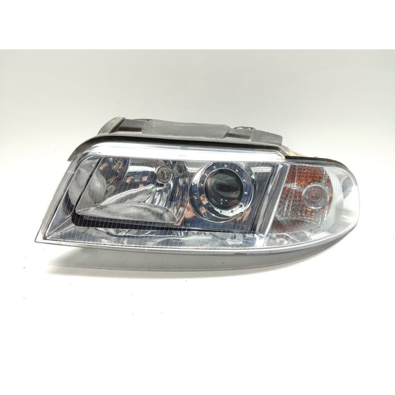 Recambio de faro izquierdo para audi a4 berlina (b5) 1.9 tdi referencia OEM IAM 8D0941029AK  