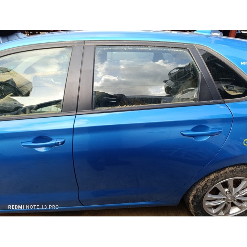 Recambio de puerta trasera izquierda para hyundai i30 (pd) trend referencia OEM IAM 77003G4000  