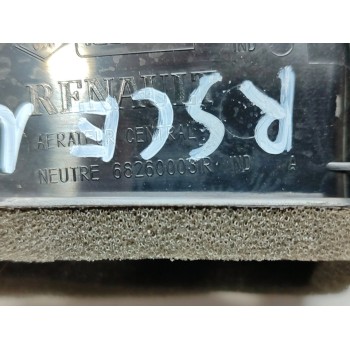 Recambio de aireador central para renault scenic iii emotion referencia OEM IAM 6826000031R  