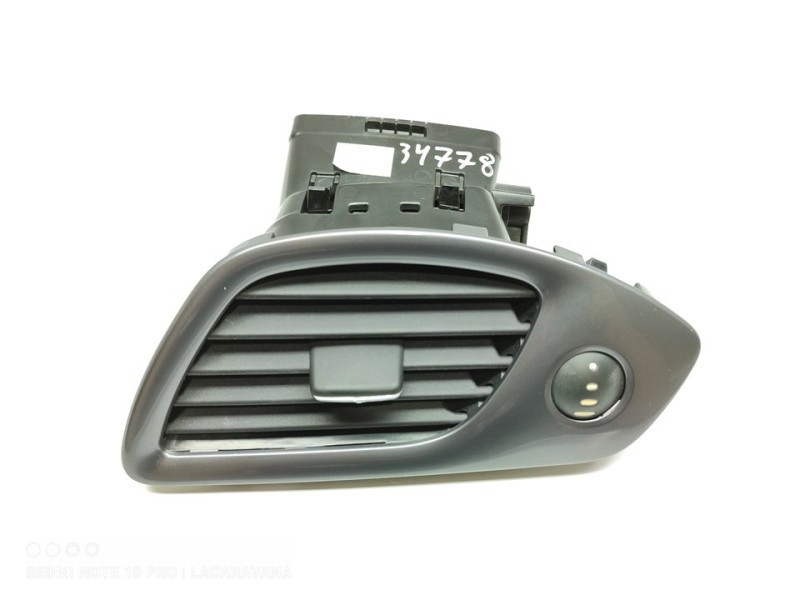 Recambio de aireador derecho para renault scenic iii emotion referencia OEM IAM 687608069R  