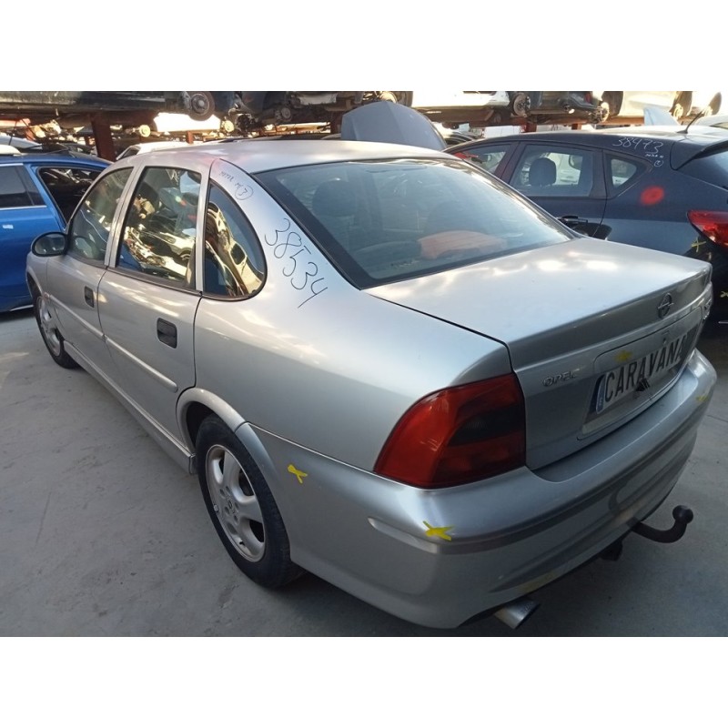 opel vectra b berlina del año 1999
