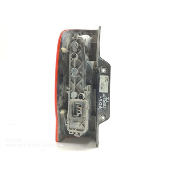 Recambio de piloto trasero derecho para peugeot bipper tepee basis referencia OEM IAM 13204F  