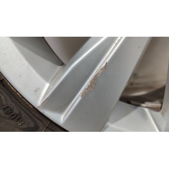 Recambio de juego llantas para volkswagen polo advance referencia OEM IAM 2G0601025S  