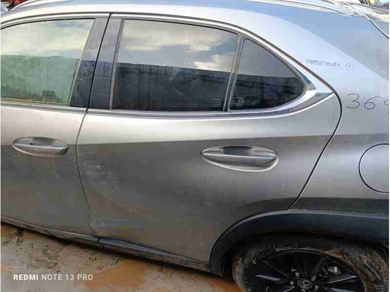 Recambio de puerta trasera izquierda para lexus ux (za10) 250h referencia OEM IAM 6700479035  