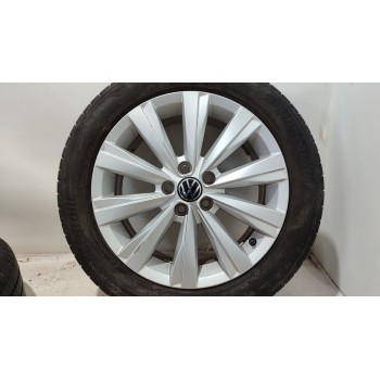 Recambio de juego llantas para volkswagen polo advance referencia OEM IAM 2G0601025S  