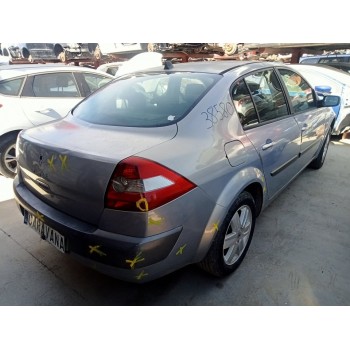 renault megane ii classic berlina del año 2003