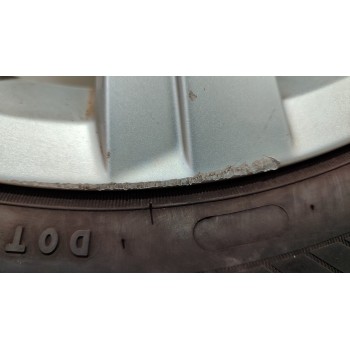 Recambio de juego llantas para volkswagen polo advance referencia OEM IAM 2G0601025S  