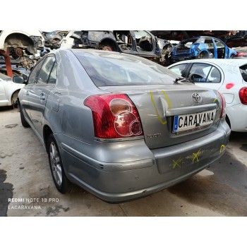 toyota avensis berlina (t25) del año 2007