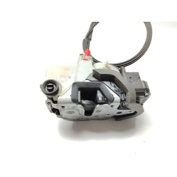 Recambio de cerradura puerta trasera derecha para opel zafira tourer selective referencia OEM IAM 13579566  