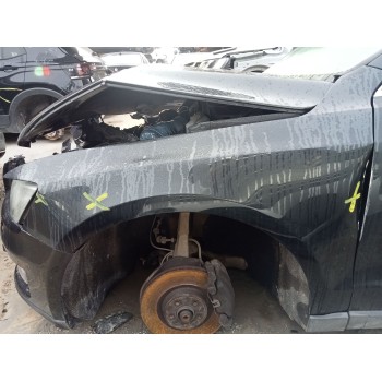 Recambio de aleta delantera izquierda para audi q5 (8rb) 3.0 tdi quattro referencia OEM IAM 8R0821105A  